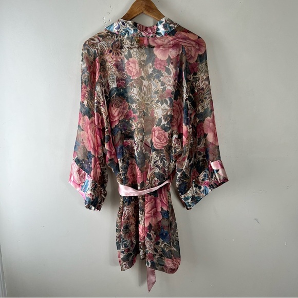Vintage Victoria's Secret Gold Label Semi Sheer Kimono Robe One Size Floral 90’s - Picture 10 of 12